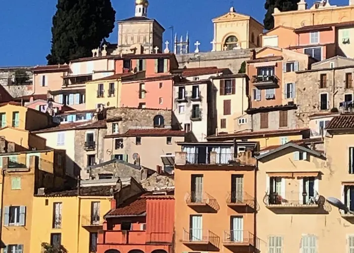 Welcome In The Cozy Blue Nest Pedestrian Menton